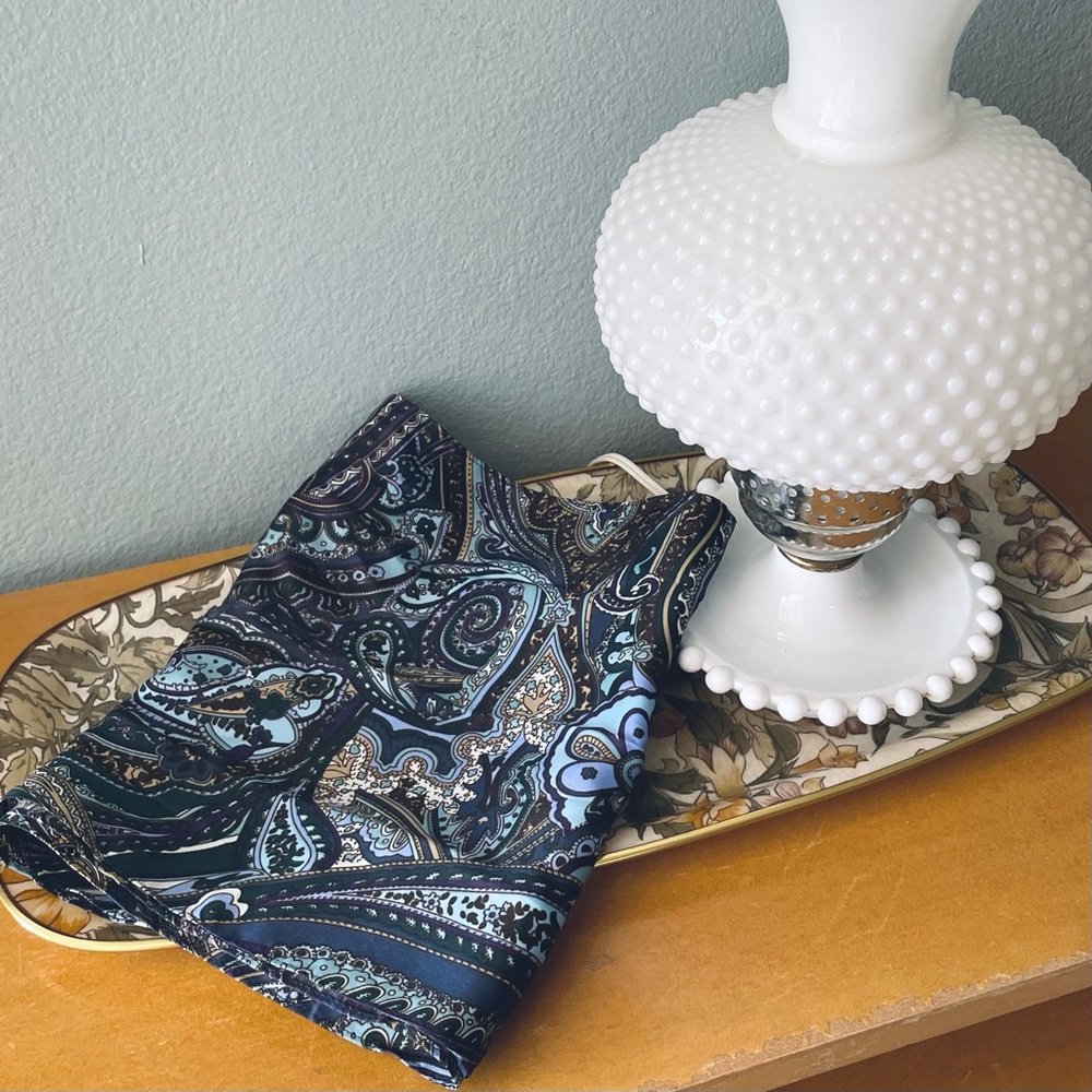 ♦️5/$15♦️ Xhilaration | Long Blue & Brown Paisley Scarf | 60s 70s Retro Vibes